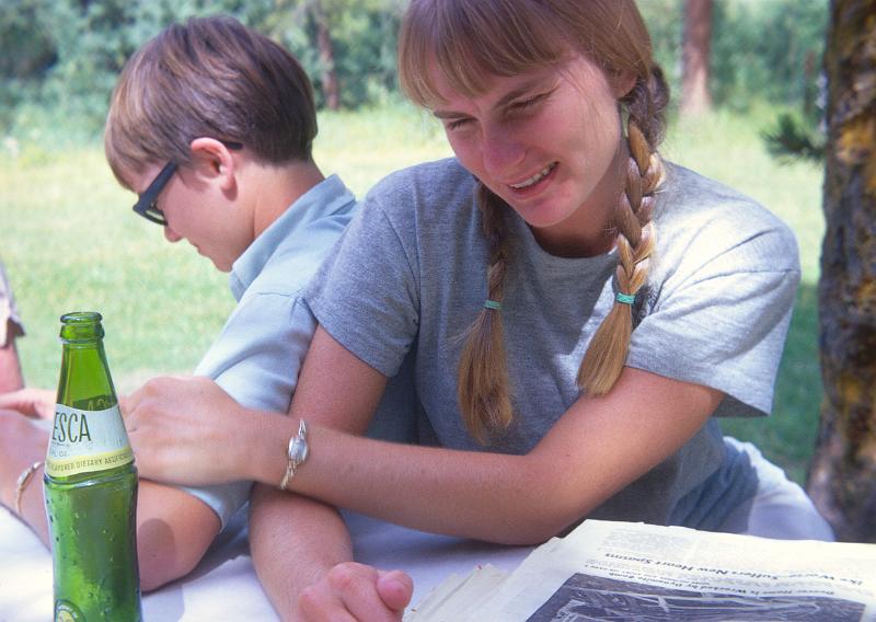 0390-Judy, Marcia, Fresca.jpg - Judy and Marcia.  Rocky Mountains, Colorado.